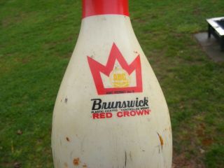 Vintage Brunswick Bowling Pin Red Crown Plastic Coated Wood - Abc 5 - Rougher