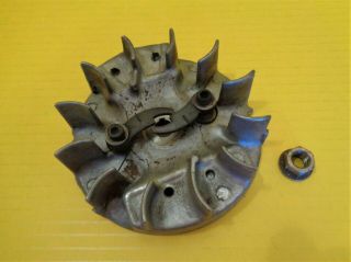 Vintage Mcculloch Mac 10 - 10 Automatic Chainsaw Part: Flywheel With Pawls & Nut