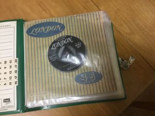 Vintage 50s 60s Various London Tri Records In Retro Carry Case,  Sleeves 2