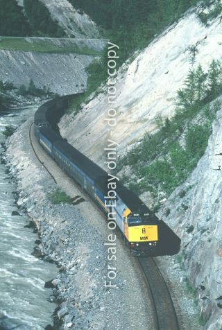 Via Rail F40ph 6401 Leading Train 2 " The Canadian " - Awesome Scenic View 1988