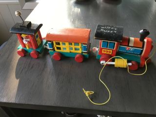 Vintage 1963 Fisher Price Huffy Puffy Wood Train Pull Toy 999 Parts 3 Cars