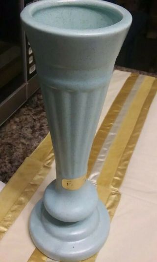 Vintage Midcentury Modern Blue Royal Haeger Art Pottery Vase 9.  25 