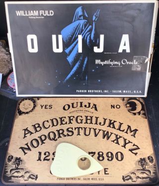 Vintage Ouija Board 1960’s William Fuld Early Version Salem Massachusetts
