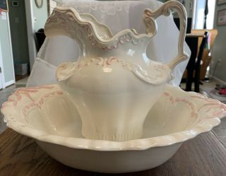 Arnel Pottery Vintage Large Pitcher And Basin With Dainty Pink And White Design.