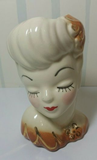 Vintage 1940’s Ladies Head Vase Design Usa 5.  5” Cream With Painted Detail Lovely