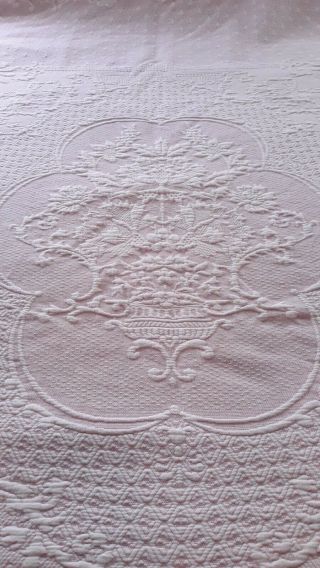Vintage Bates Queen Elizabeth Full/ Queen Pink Cotton Bedspread Made In USA 3
