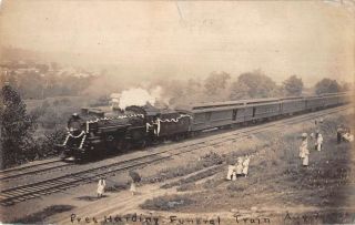 President Harding Funeral Train Real Photo Vintage Postcard Aa19204