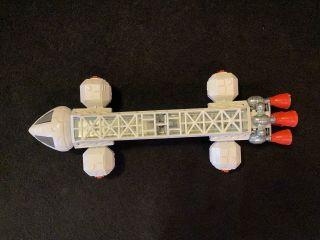 Vtg Space 1999 Eagle 1 Spaceship Die Cast Vehicle White Transporter Dinky Toys