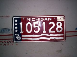 Vintage 1976 Michigan License Plate Bi - Centennial 1977 Sticker
