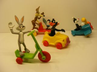 Vintage Mac Donalds Looney Tunes Sylvester,  Tweety,  Bugs Bunny,  Coyote,  Daffy 1989