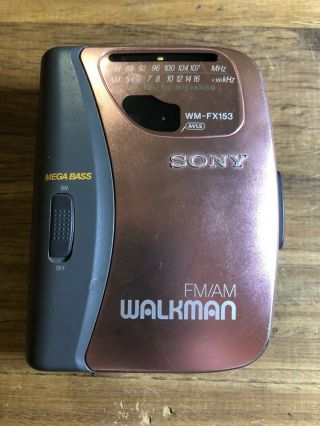 Vintage Sony Cassette Walkman Wm - Fx153 - Fm/am Radio,  Mega Bass.