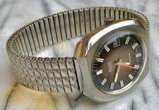 Vintage Avia Swissonic Electronic Gent’s Wristwatch.  Brown Dial. 2