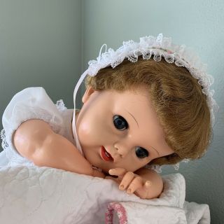 Big 21” 1953 Effanbee Cuddle Up Baby Doll Vintage Vinyl Plastic,  ASL I Love You 2