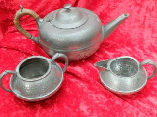 Vintage 1930s Pewter Tea Pot,  Sugar Bowl And Milk Jug (b0453)