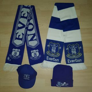 Everton Football Club Vintage 1990s Hat,  Scarves & Cap - Efc School Of Science