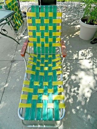 Vtg Aluminum Webbed Folding Lawn Chaise Lounge Patio Beach Chair Green/yellow