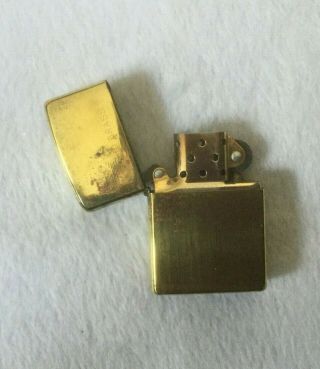 Vintage Brass Zippo Lighter plain   D100720 2
