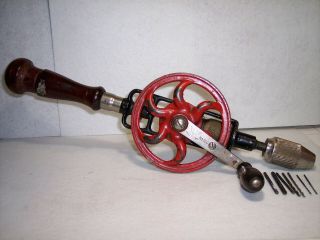 Vintage Millers Falls Tools Hand Drill - " Eggbeater " No.  980 Made In Usa W/bits