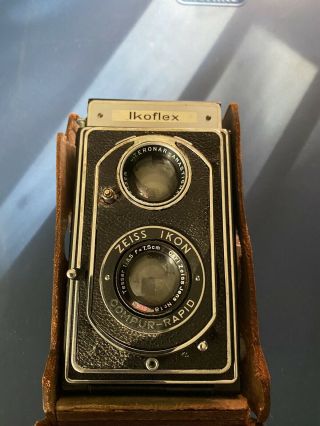 Vintage Zeiss Ikon Ikoflex Camera 1:3,  5 F=75m With Leather Case