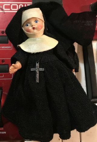 Vintage 6 Inch Nun Doll With Metal Crucifix