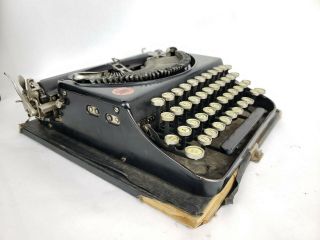 Vintage Remington Portable Typewriter - Model 2