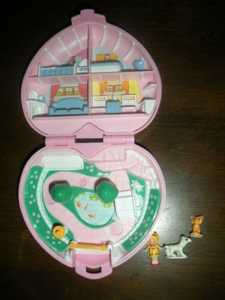 Bluebird Polly Pocket Vintage Polly’s Country Cottage 1989 Compact