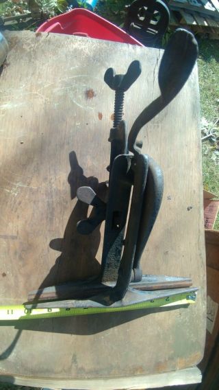 Cast Iron Vintage Saw Vise 10 Inch Made In Usa Unmarked