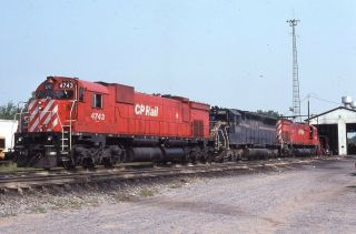 Mpi Cp Rail Canadian Pacific Railroad Locomotive Saratoga Springs Ny Photo Slide