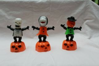 3 Vintage Fun World Characters On Pumpkin Push Up Button Puppet 9407 Hong Kong