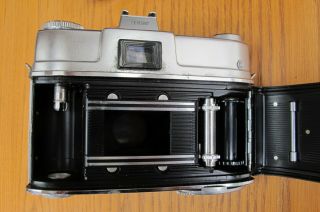 Vintage Kodak Retina Reflex III Camera w/ half leather case 3
