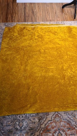 Vtg 70 ' s gold crushed velvet bedspread 100 W x110 L includes fringe EUC 3
