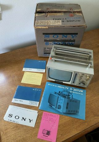 Vtg 60s Sony 5 - 307UW Micro TV All Channel Transistor TV Receiver w/ Manuals 2