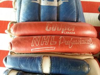 Vintage Cooper Canada Hockey Gloves