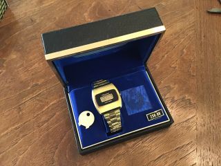 Vtg 1970s Microma Quartz Solid State Lcd Men Wrist Watch & Box Gold Tone