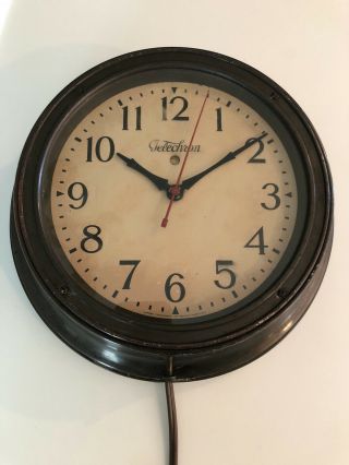 Vintage Telechron Wall Clock - Model 1f108 -