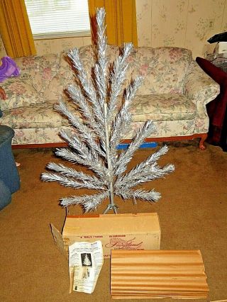 Vintage 4 Ft Fairyland Aluminum Silver Christmas Tree With Stand Instructions