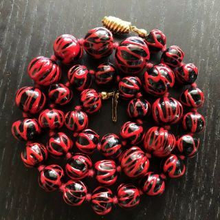 Unique Vintage Italian Murano Black & Red Art Glass Beaded Necklace Handmade