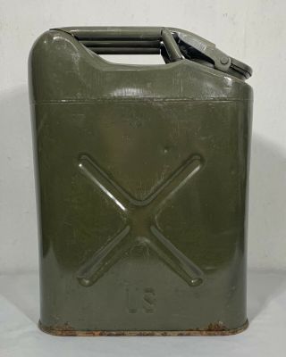 Vintage Olive Drab U.  S.  Army Jerry Can 18” Steel Gas Water Can 1979