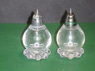 Vintage Imperial Candlewick Crystal 3 - 1/4 " Salt & Pepper Shakers