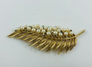 Vintage Signed Trifari Long Leaf Shaped Pin Brooch With Pearls & Rhinestones