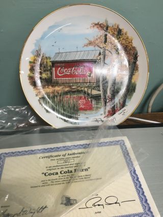 Vintage Limited Edition Collector Plate " Coca - Cola Barn " By Ray Day