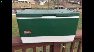 Vintage 1983 Coleman Green Metal Ice Chest Camping Cooler