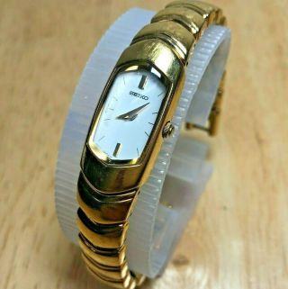 Vintage Seiko 1f20 - 6h49 Lady Gold Tone White Analog Quartz Watch Hour Batter