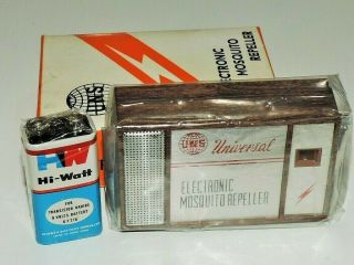 Vintage N.  O.  S.  Uns Universal Electronic Mosquito Repeller,  Box Made In Hong Kong