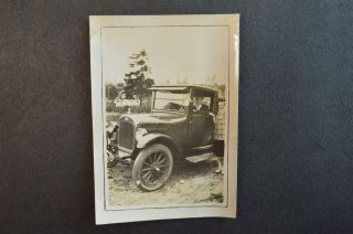 Vintage Car Photo Girl W/ Man At Window Of 1924 Chevrolet Chevy 920050
