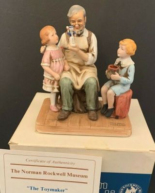 Vintage Norman Rockwell Museum " The Toymaker " Figurine Box And 5 " Japan