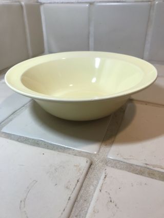 Vintage Taylor Smith & Taylor Lu - Ray Pastels Yellow 9 " Vegetable Bowl