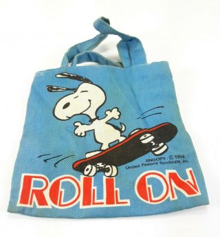 Vintage United Feature Syndicate Peanuts Snoopy Skateboard Roll On Mini Tote Bag