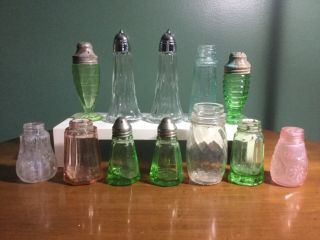 12 Vintage/antique Depression Glass Salt And Peppers Shakers