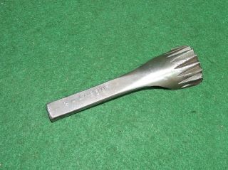 Vintage Hand Pinker Pinking Punch Scalloped Leather Tool S.  Handson 1 1/4 "